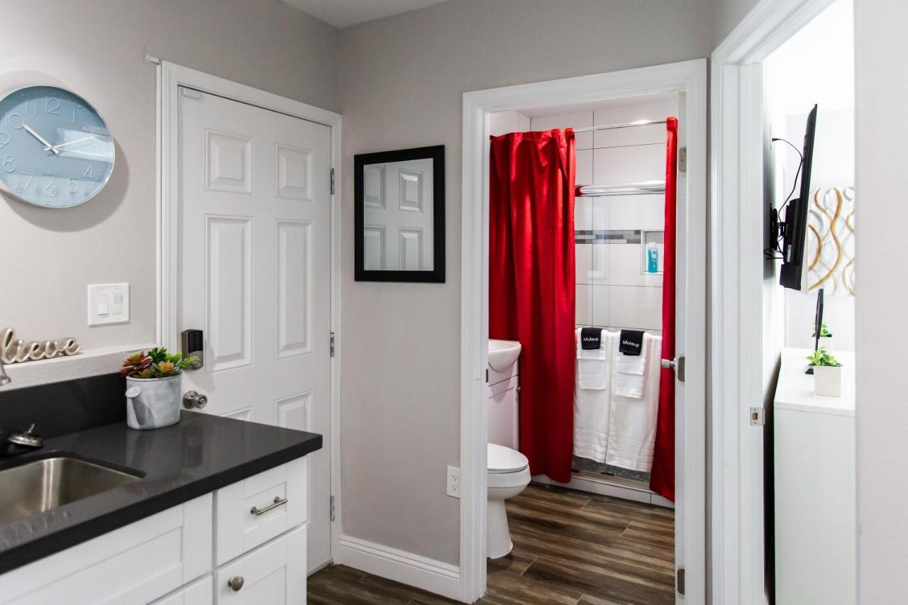 Long Beach Duplex King Bed Pet Friendly Nurses Surgeon Business Travelers Near St Marys Medical Center & Downtown Экстерьер фото